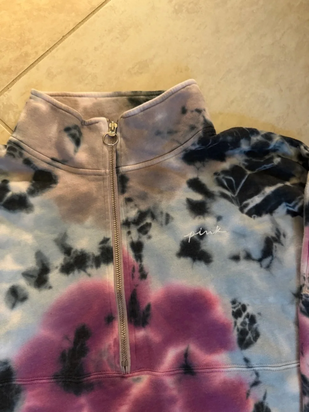 PINK Victoria's Secret Gray and Black Tie-Dye Half-Zip - Picture 2 of 4